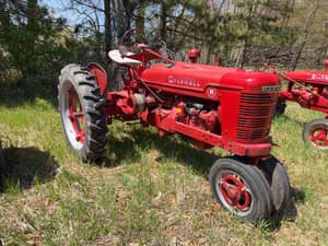 Farmall H Image