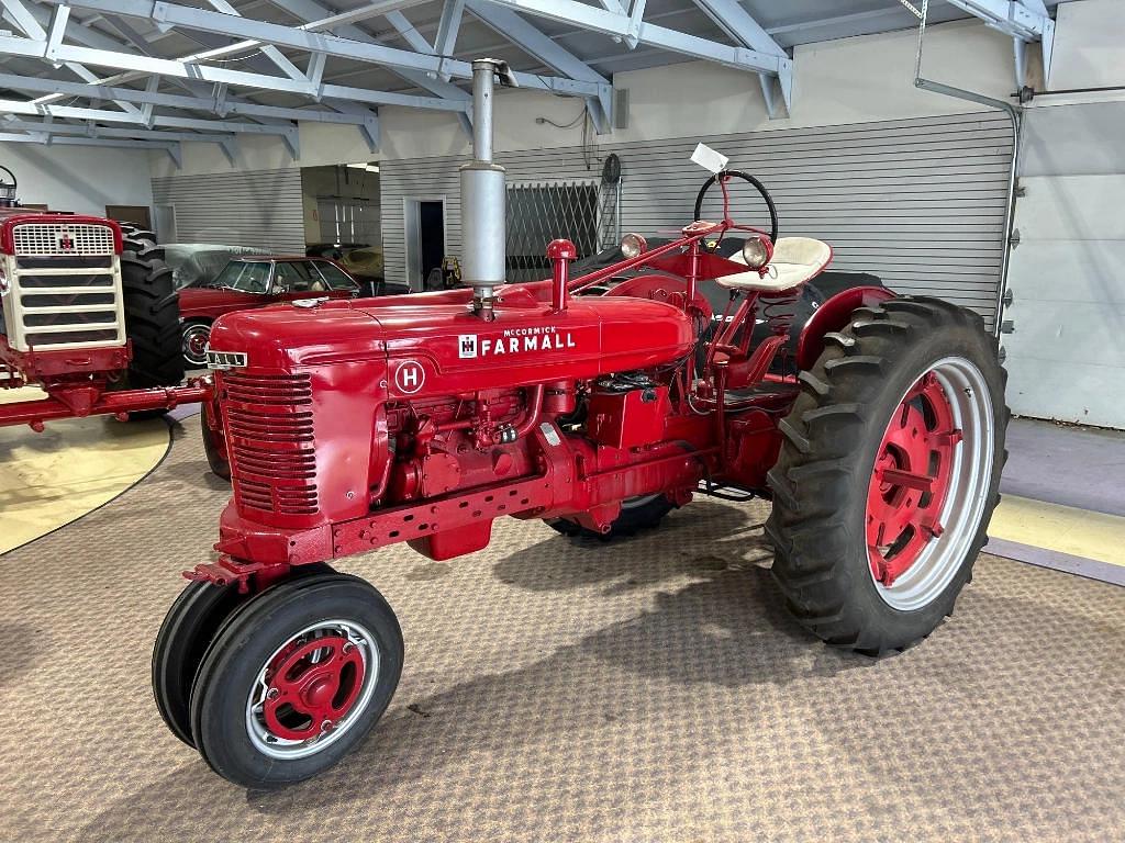 Image of Farmall H Primary image