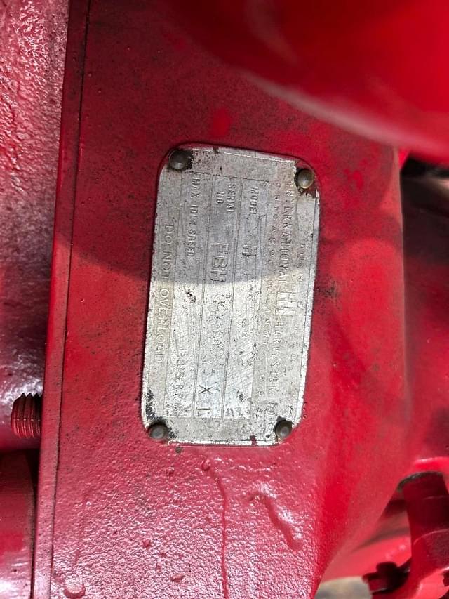 Image of Farmall H equipment image 1