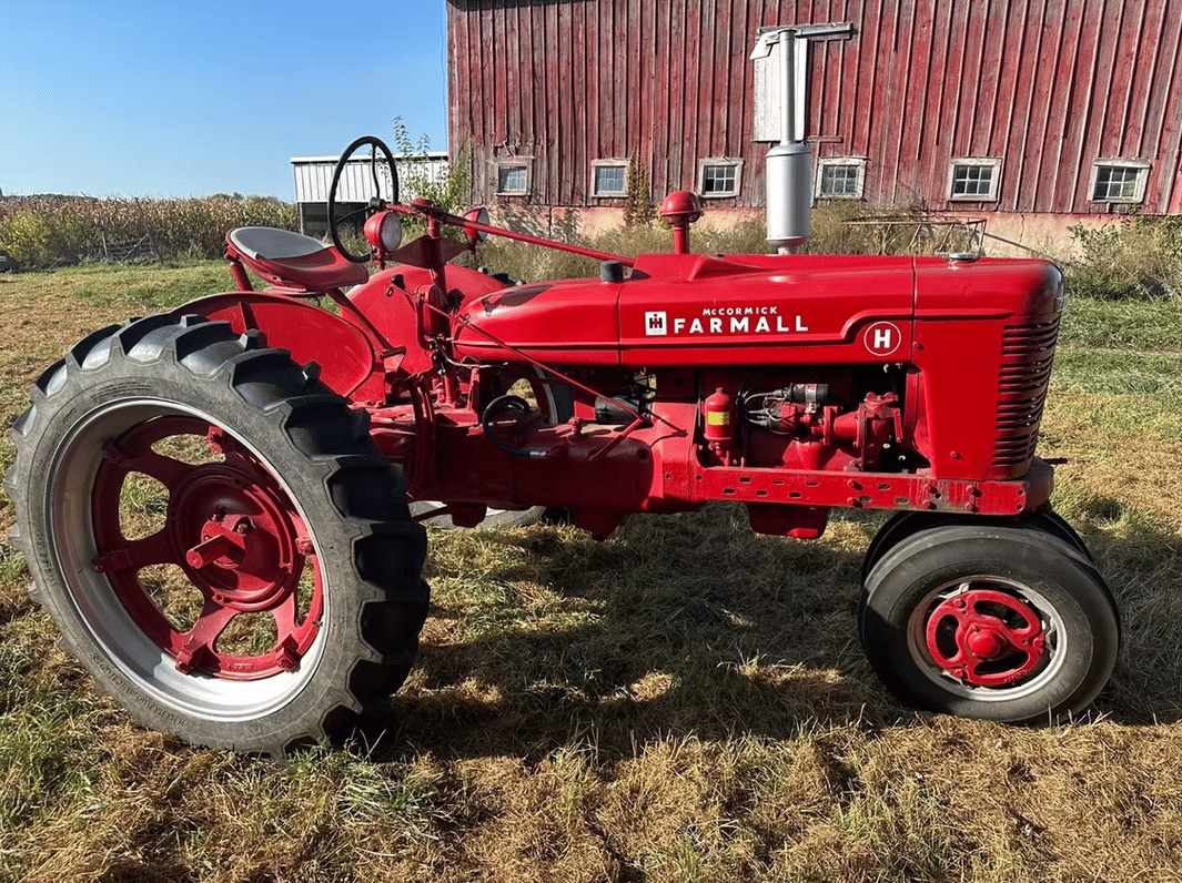 Farmall H Equipment Image0
