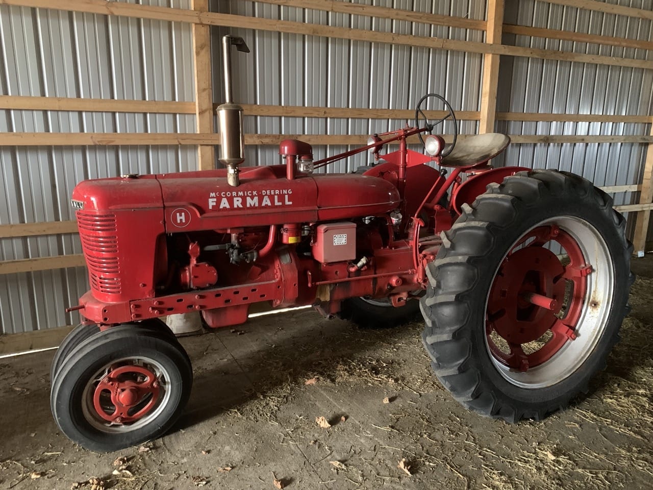 Main image Farmall H