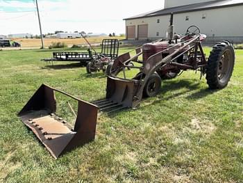 Farmall H Equipment Image0