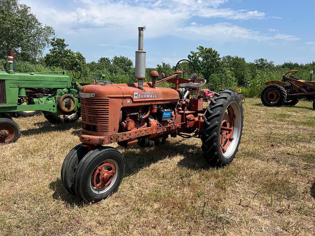 Image of Farmall H Primary image