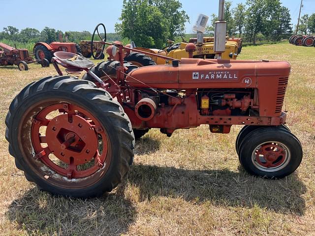 Image of Farmall H equipment image 4