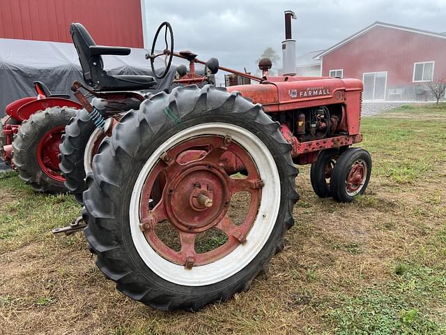 Image of Farmall H equipment image 3