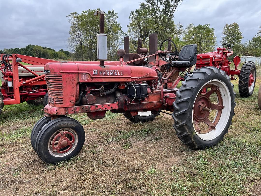 Image of Farmall H Primary image