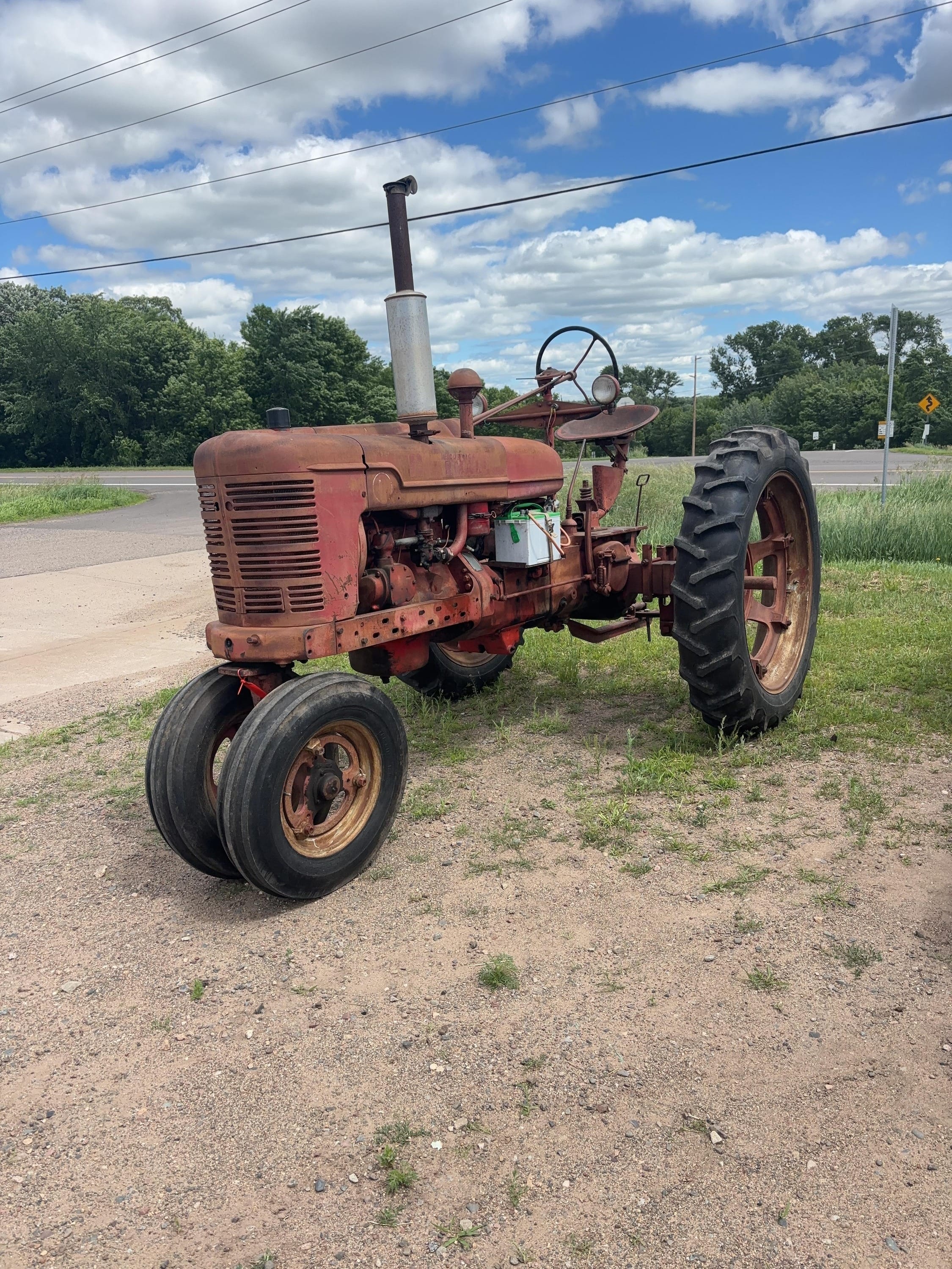 Farmall H Equipment Image0