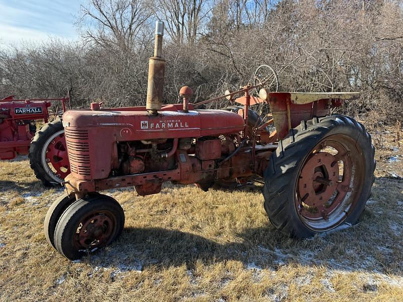 Image of Farmall H Image 0