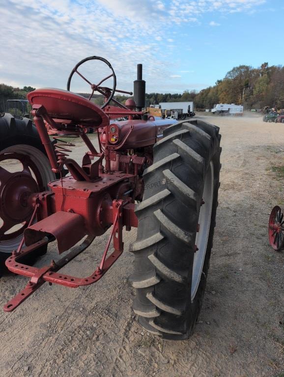 Image of Farmall H equipment image 4