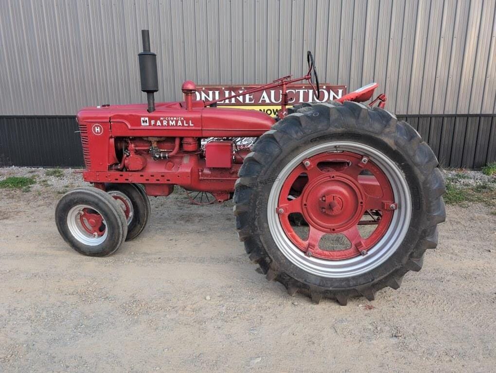 Farmall H Equipment Image0