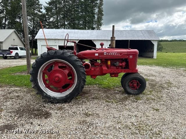 Image of Farmall H equipment image 3