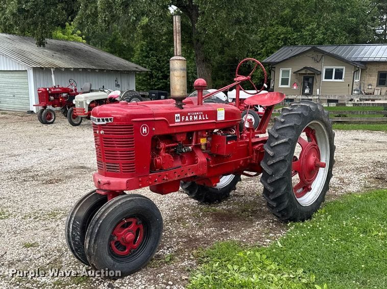 Farmall H Equipment Image0
