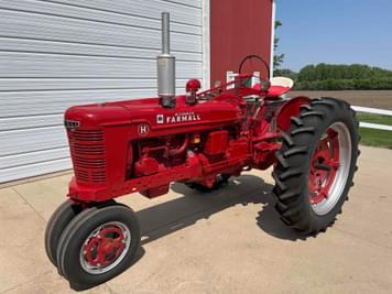 Main image Farmall H