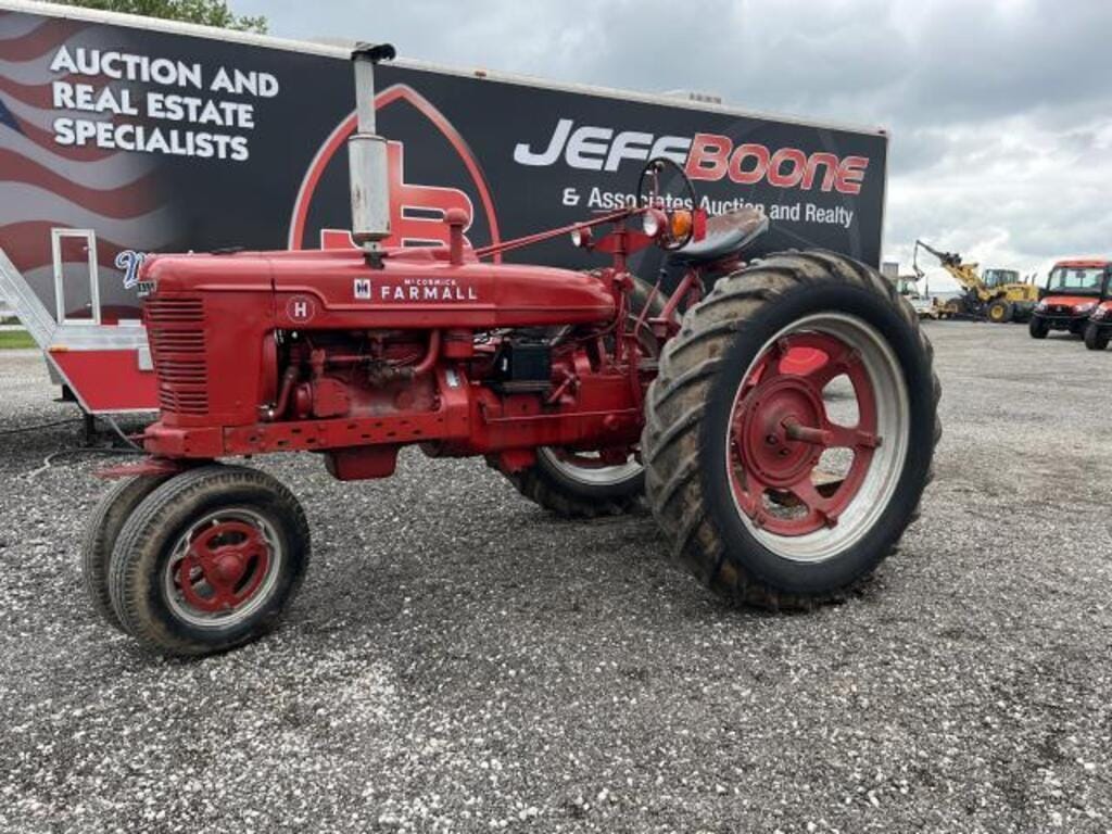 Main image Farmall H