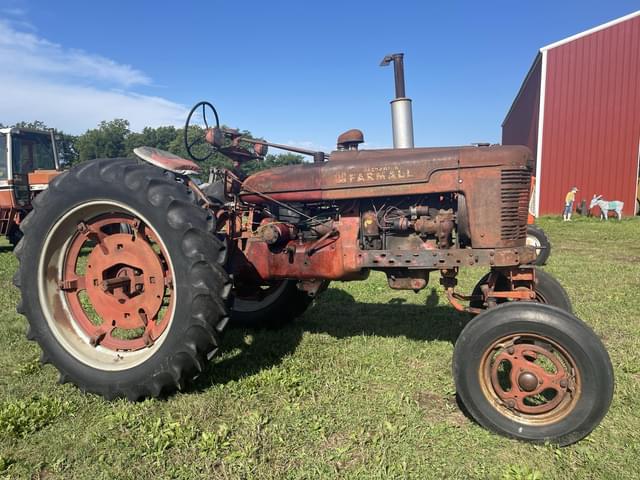 Image of Farmall H equipment image 4