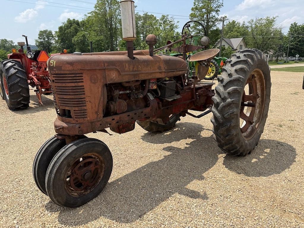 Image of Farmall H Primary image