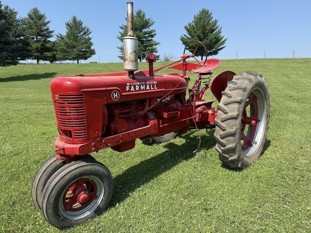 Image of Farmall H Primary image