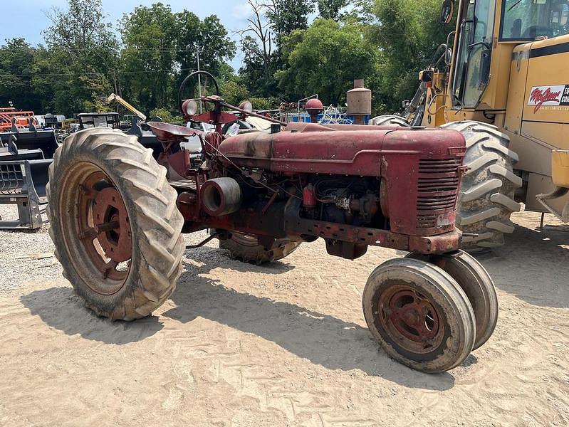 Image of Farmall H Primary image