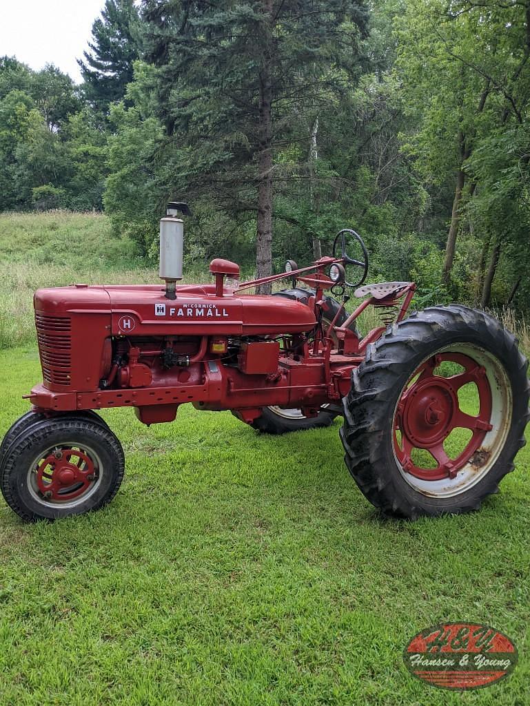 Image of Farmall H Primary image