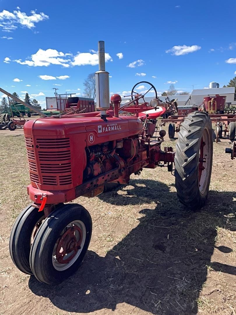 Main image Farmall H