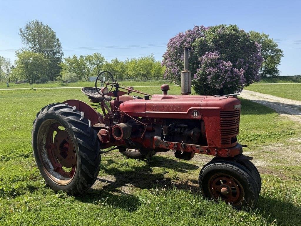Image of Farmall H Primary image
