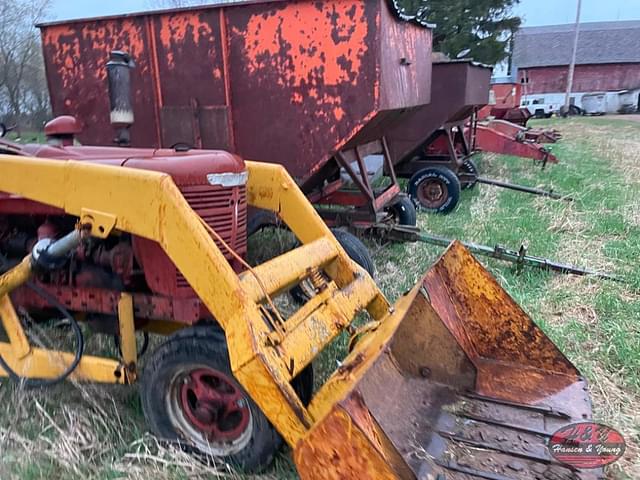 Image of Farmall H equipment image 4