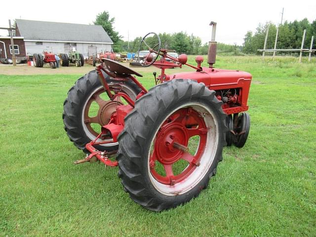 Image of Farmall H equipment image 4