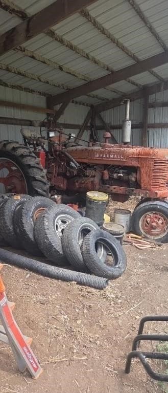 Image of Farmall H Primary image