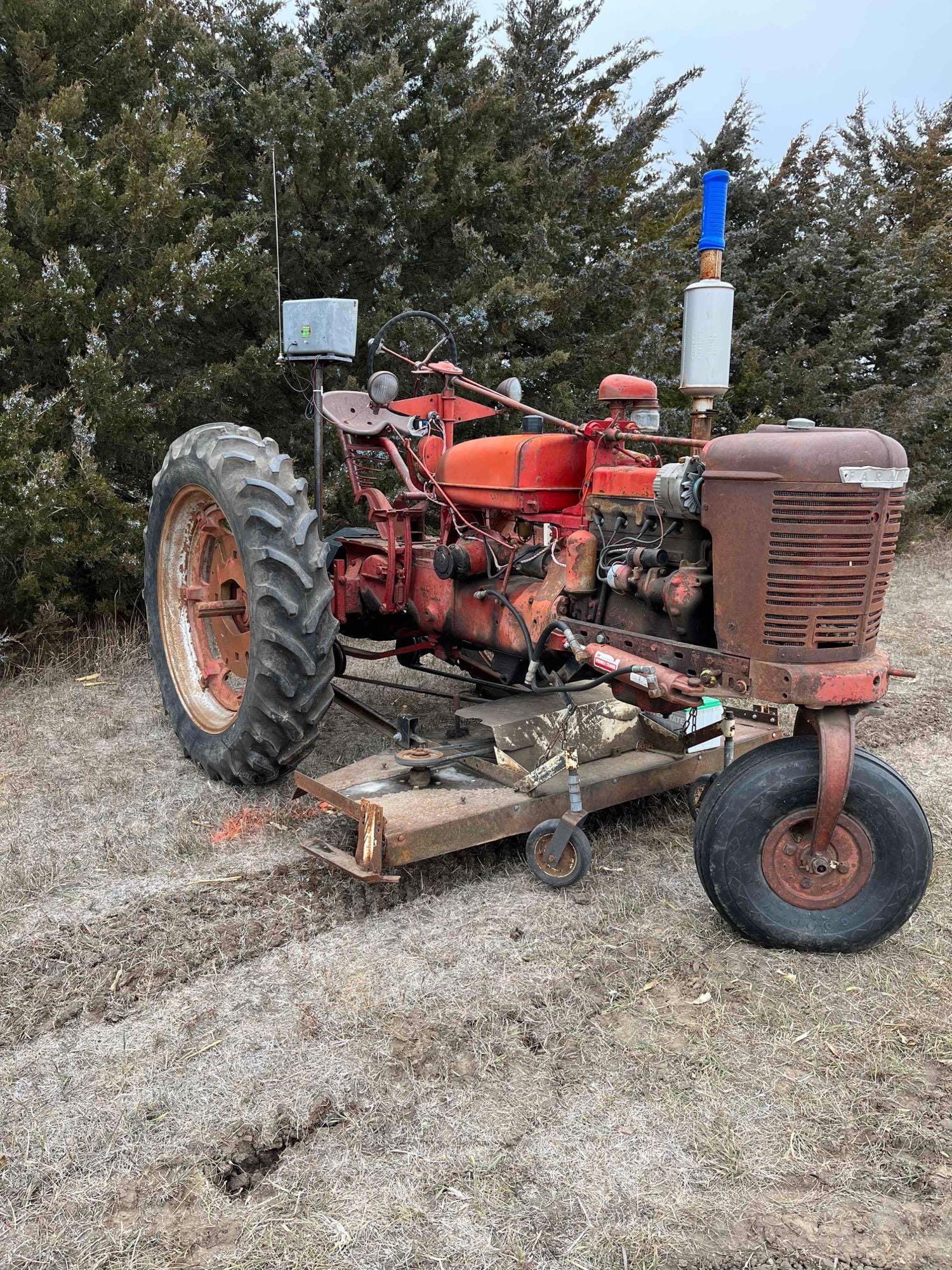 Main image Farmall H