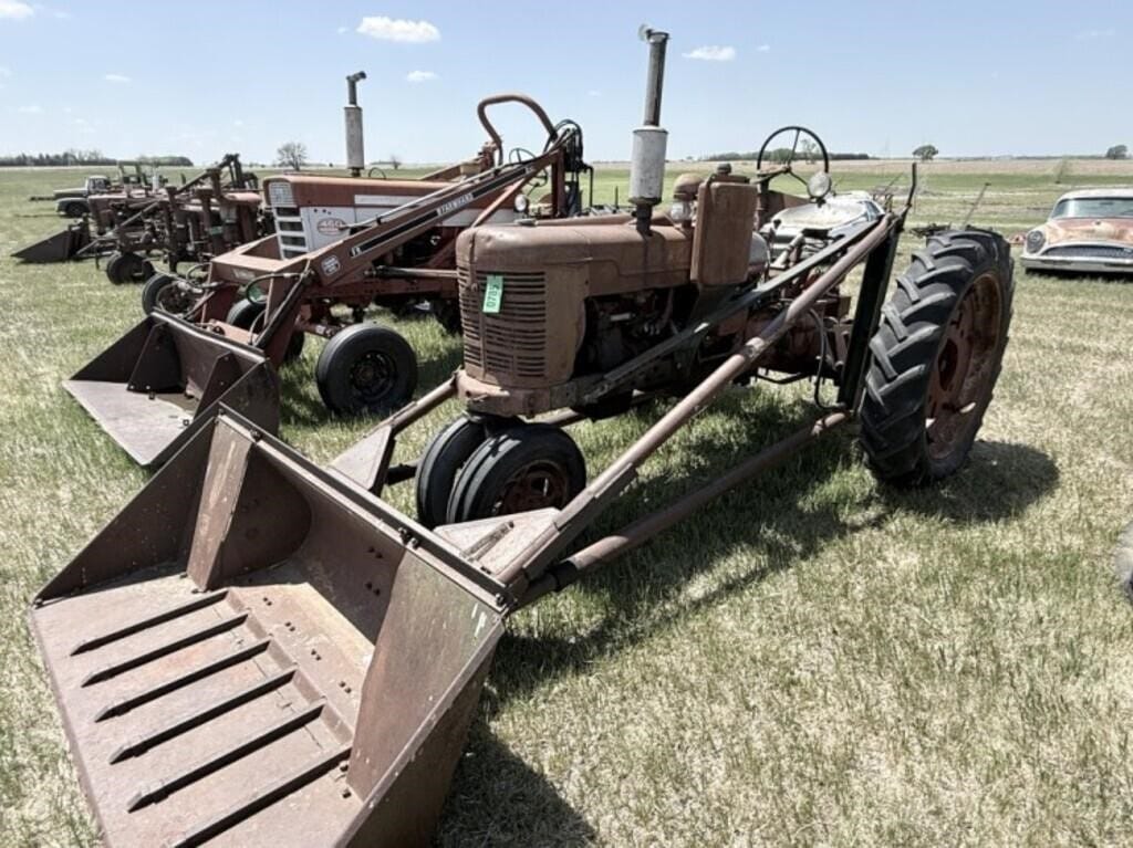 Farmall H Equipment Image0