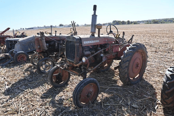 Main image Farmall Undetermined