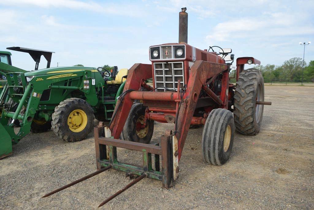 Image of Farmall 100 Primary image