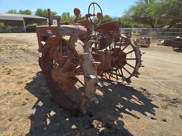 Image of Farmall M equipment image 4