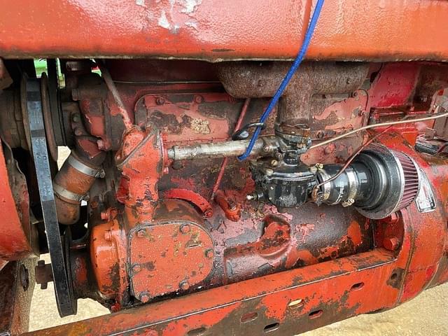 Image of Farmall M equipment image 4