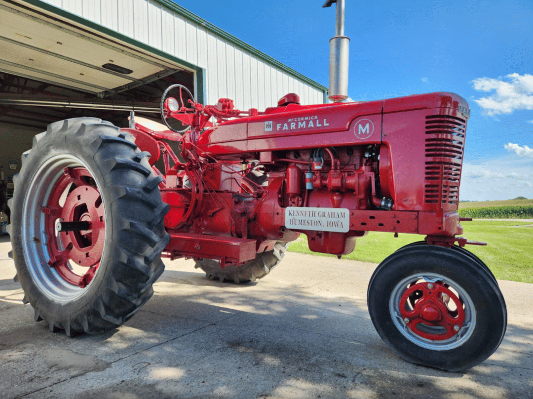 Image of Farmall M Primary image