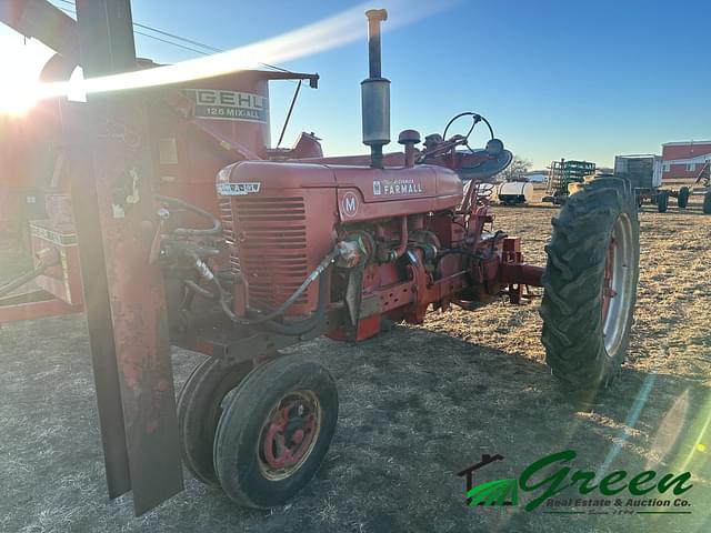 Image of Farmall M equipment image 1