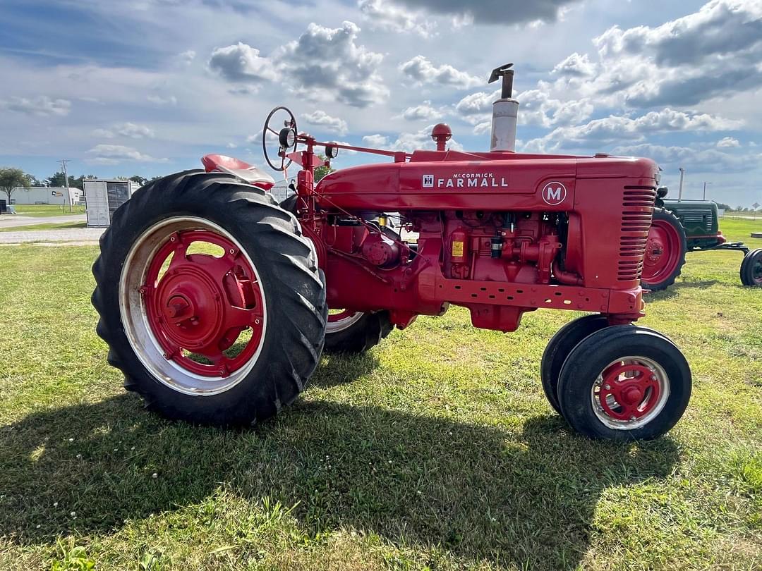 Image of Farmall M Primary image