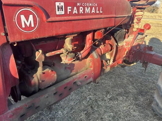 Image of Farmall Super M equipment image 2