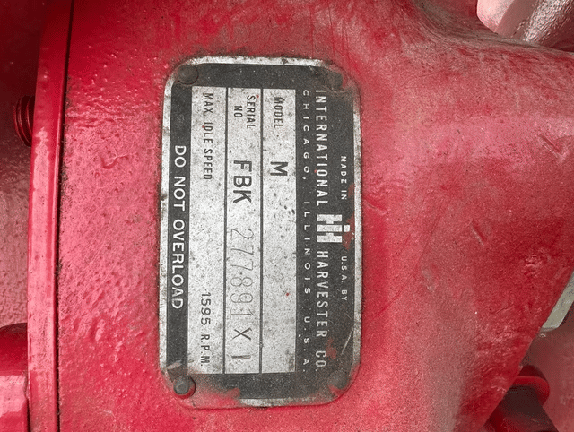 Image of Farmall M equipment image 4