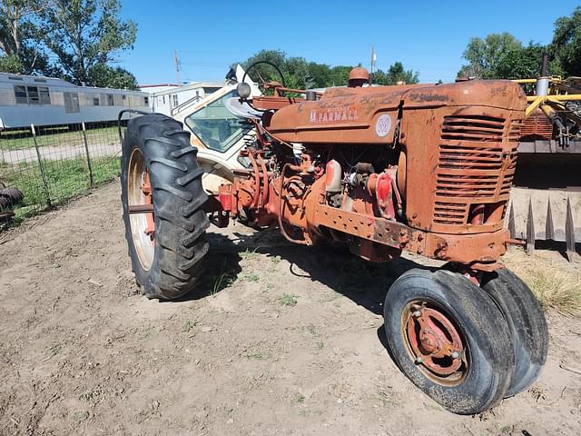 Image of Farmall M equipment image 1