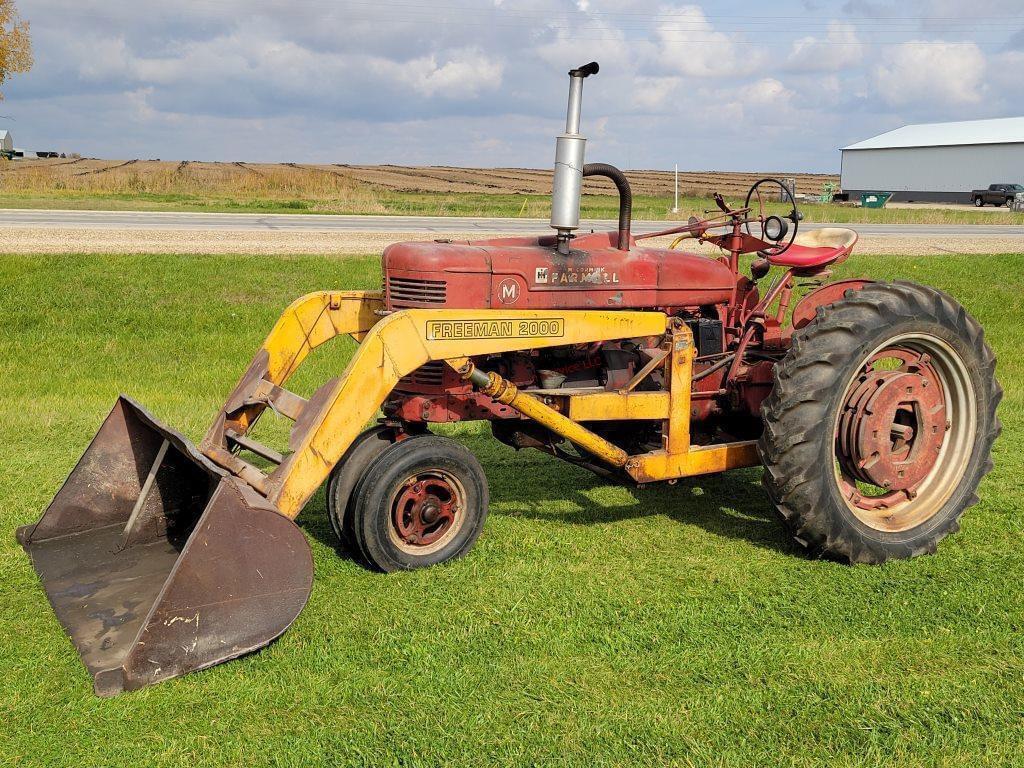 Image of Farmall M Primary image