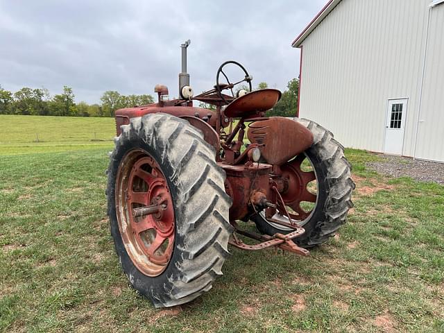 Image of Farmall M equipment image 3