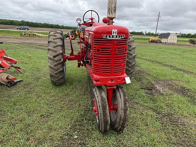Image of Farmall Super M-TA equipment image 2