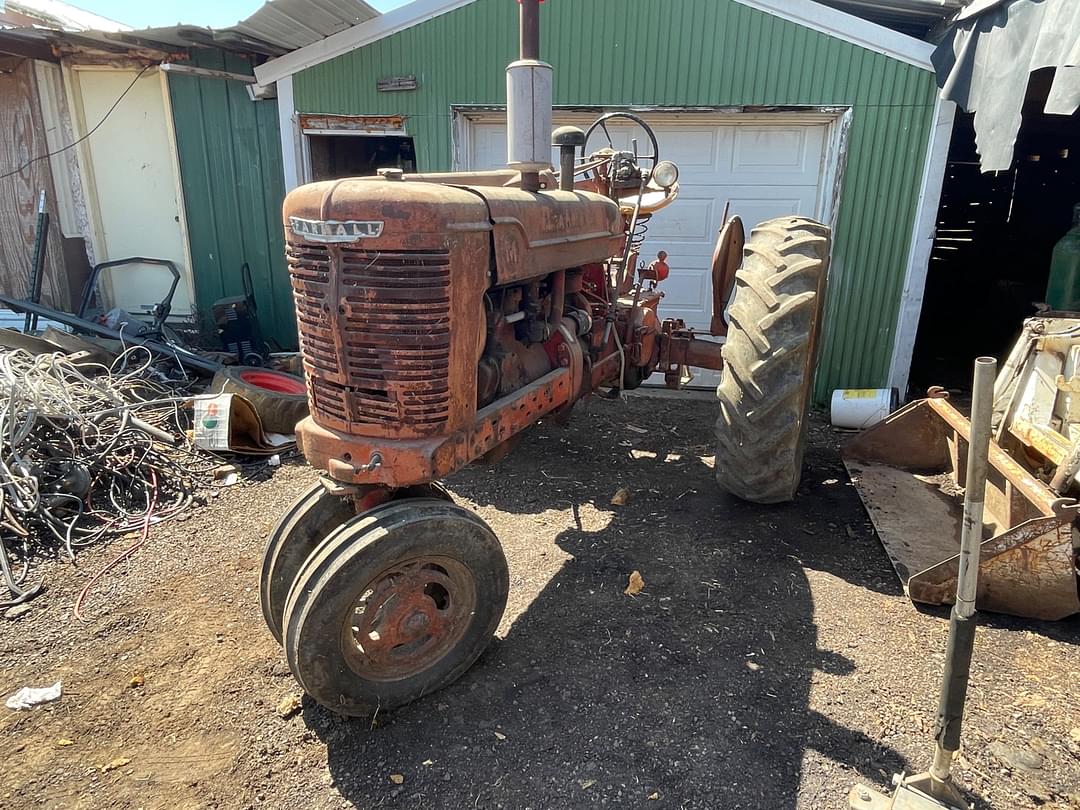 Image of Farmall M Primary image