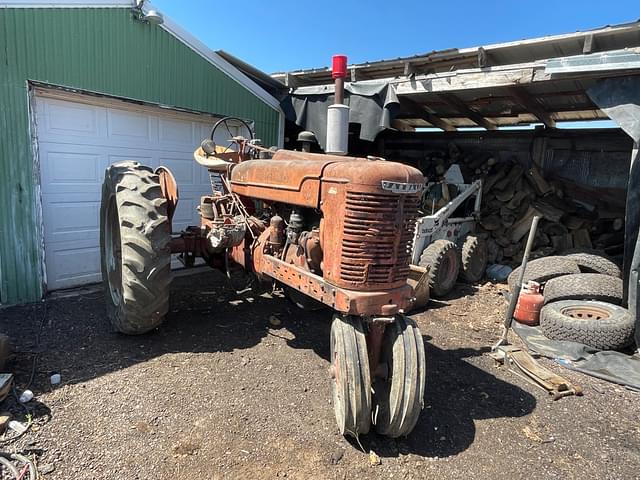 Image of Farmall M equipment image 2