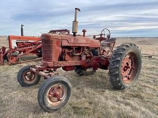 Main image Farmall M 0