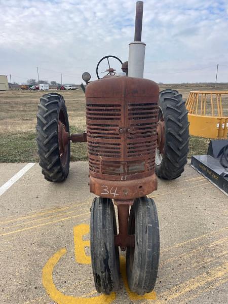 Image of Farmall M equipment image 1