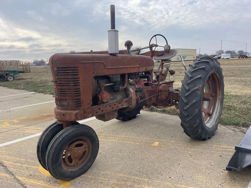 Image of Farmall M Primary image