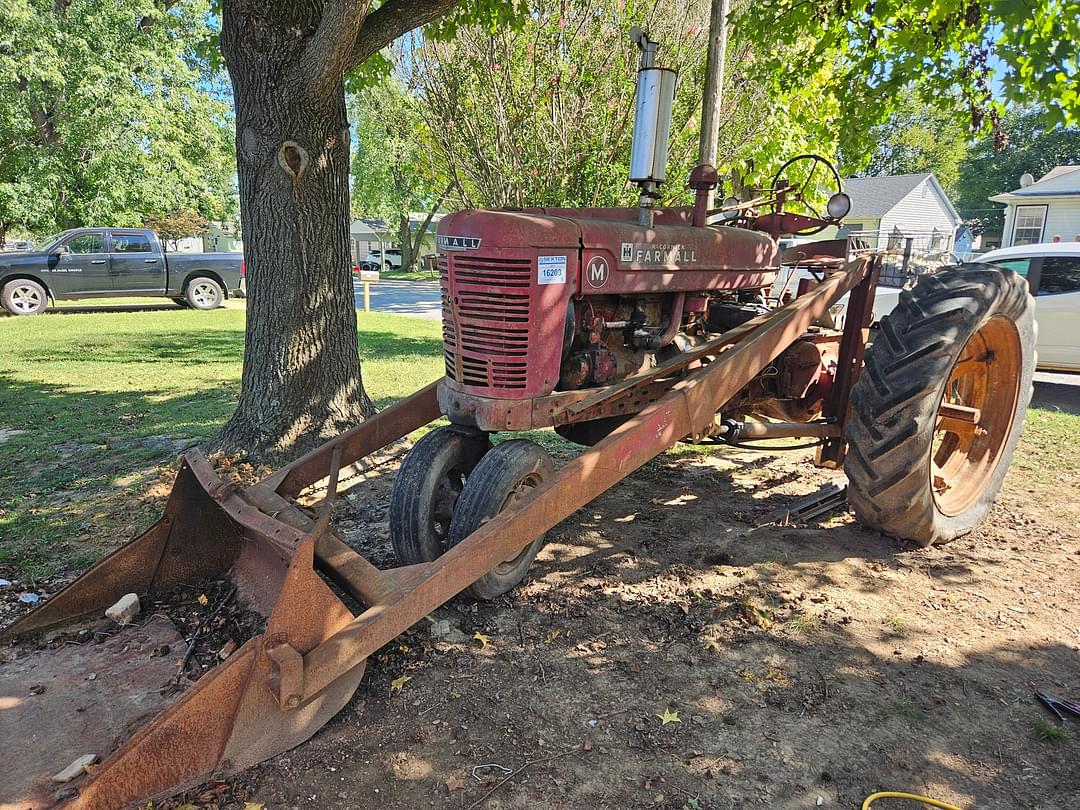 Image of Farmall M Primary image