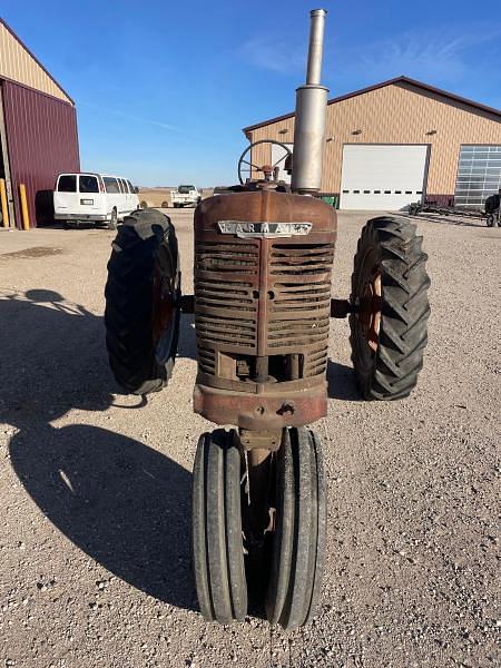 Image of Farmall M equipment image 1